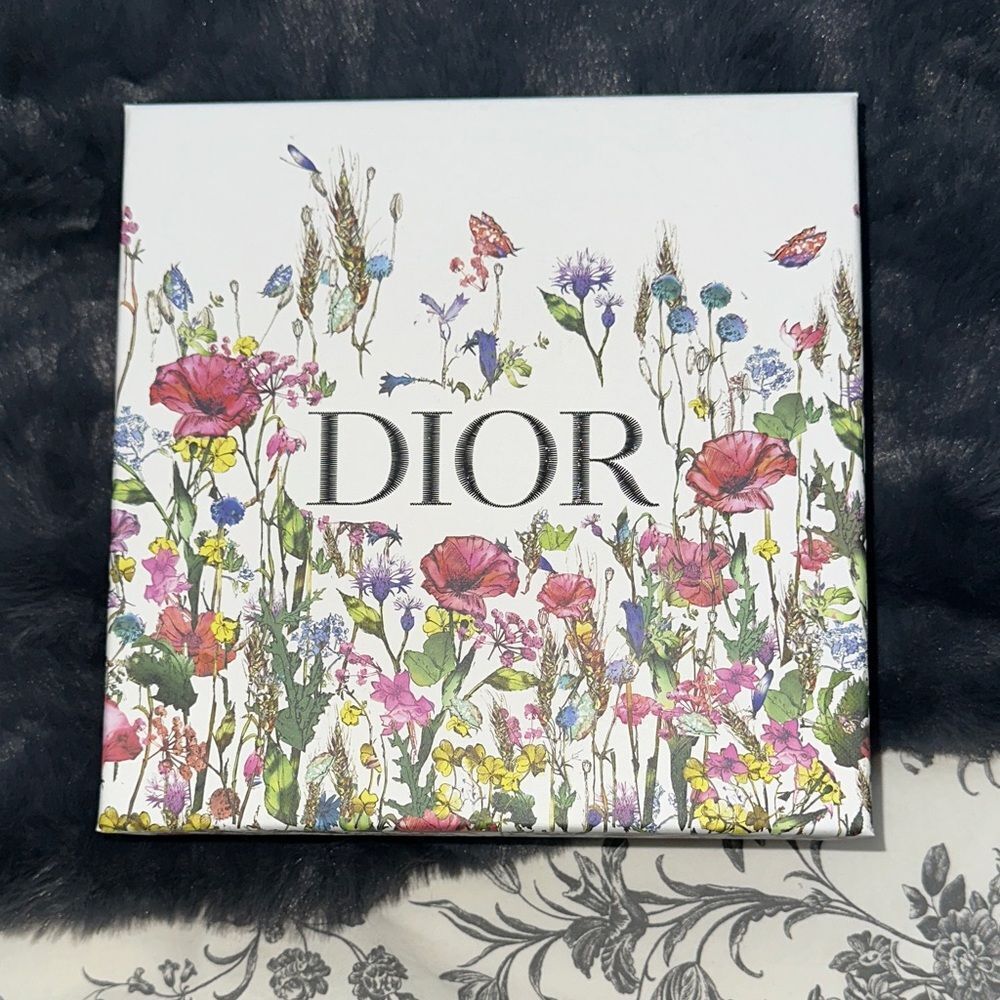 Dior spring 2023 Multicolor Floral Box